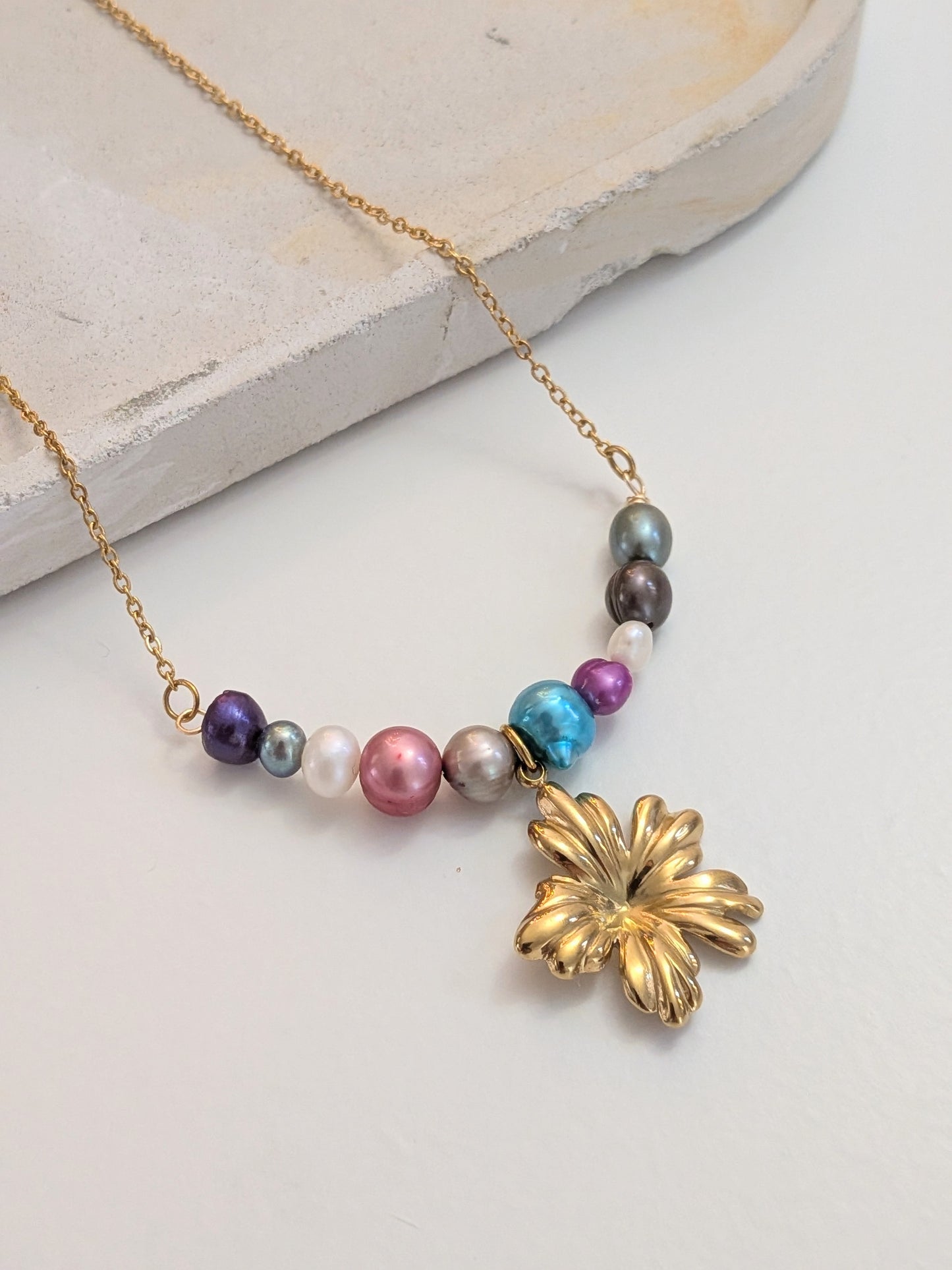 Dalia Necklace