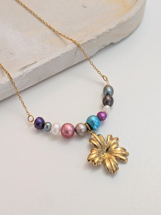 Dalia Necklace